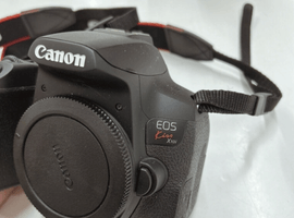 Canon:EOS Kiss X10i ボディなど4点