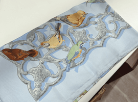 スカーフ:HERMES/OISEAUX MIGRATEURSなど3点
