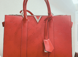 ショルダーバッグ:LOUIS VUITTONなど5点