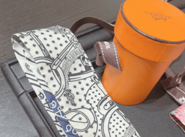 スカーフ:HERMES/ツィリーなど3点