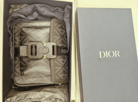 ショルダーバッグ:Christian Diorなど9点