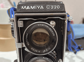 Mamiya:C220 Professional + MAMIYA-SEKOR 80mm F2.8など13点