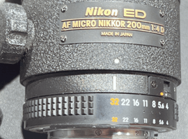 Nikon:AF MICRO NIKKOR 200mm F4D EDなど4点