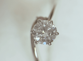 リング:Pt900/ダイヤモンド/メレダイヤなど3点