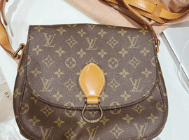 ショルダーバッグ：LOUIS VUITTON／サンクルーなど3点