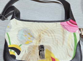 ショルダーバッグ：GUCCIなど5点