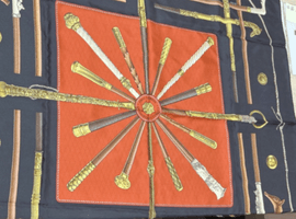 スカーフ:HERMES/CANNES et POMMEAUXなど3点