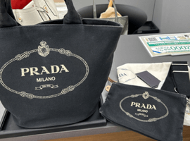 2wayバッグ:PRADAなど3点