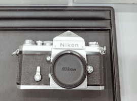 Nikon:F アイレベル シルバー ボディ ※ロゴ 富士山、英字Nikon の違いありなど3点