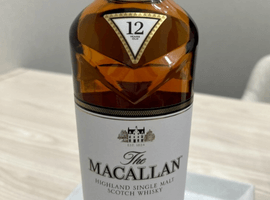 ウイスキー：MACALLAN（12年 シェリー オーク）など2点