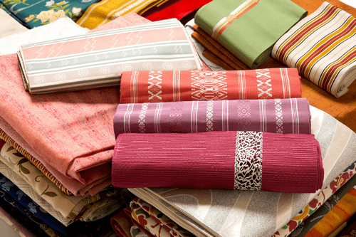 石川県指定無形文化財「牛首紬」の買取相場は?損せず買い取ってもらう方法もご紹介!