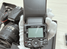 Nikon:スピードライト SB-700/Nikon:D810 24-85 VR レンズキット/など2点