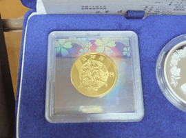 1万円金貨（FIFA）など