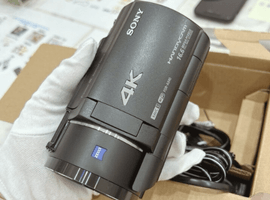 SONY：FDR-AX40／Canon：EOS Kiss X8i ＋ EF-S 10-18mm F4.5-5.6 IS STM／など3点