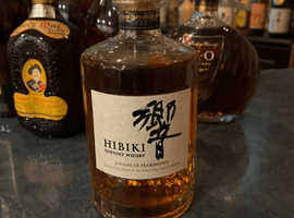 ウイスキー:Suntory(響 ジャパニーズハーモニー)など10点