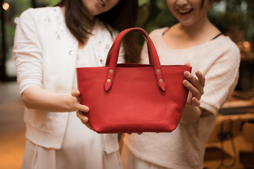 クロエ・マーシーを高く売るためのコツとは?おすすめの買取業者も紹介