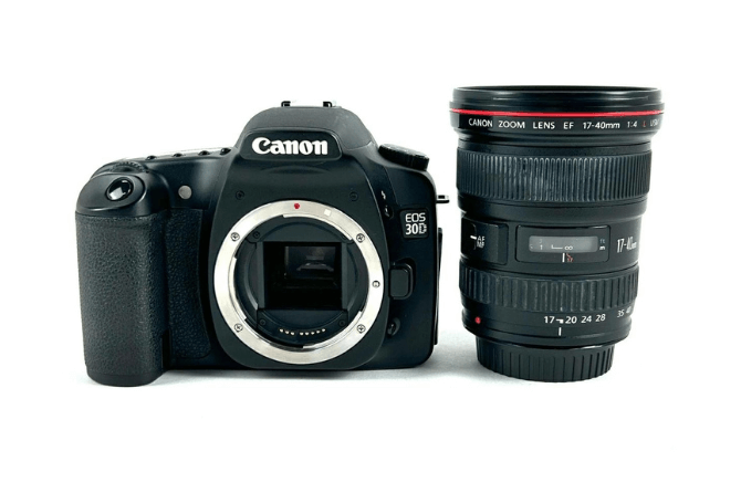 Canon EOS 30D