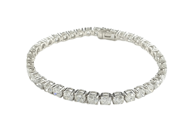 ダイヤモンドとは？