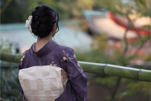 カビの生えた着物は買い取ってもらえる?