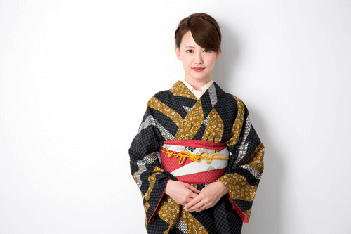 着物を捨てるときは何ゴミで出す？捨てる前に確認しておきたいポイントとは