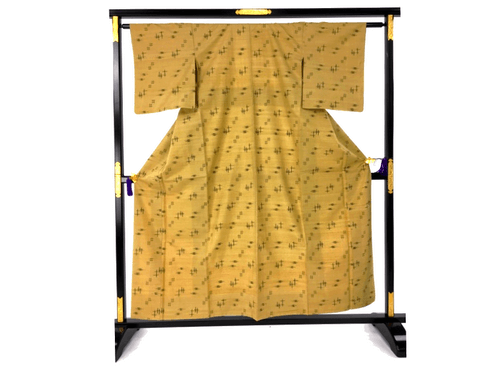 久米島紬とは?本場の久米島紬を高く買取してもらうために知っておきたいことをご紹介