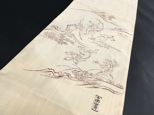 恵積五郎・美知雄親子の恵大島紬とは?買取相場と高価買取のポイント