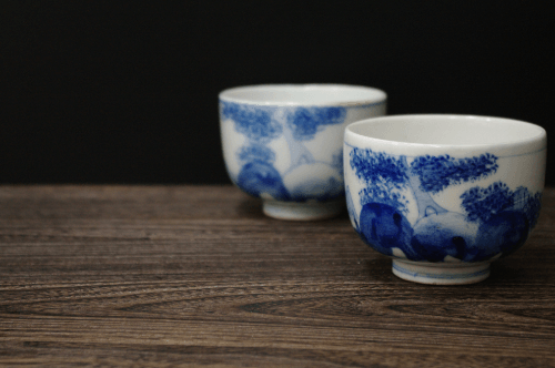 景徳鎮の焼き物の本物と偽物の見分け方や特徴を解説!